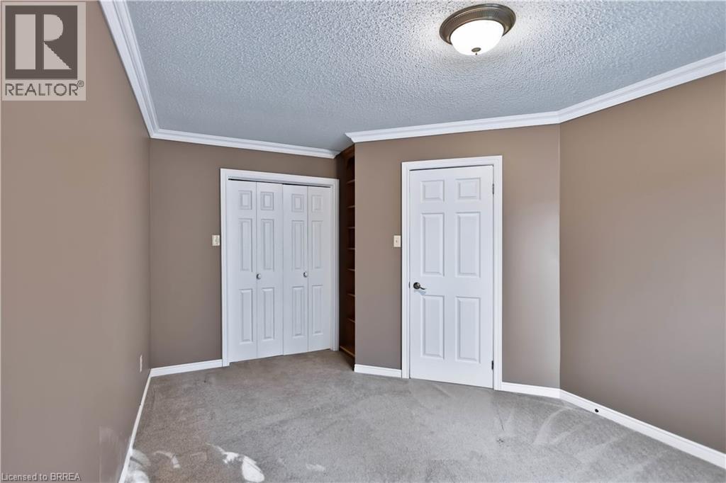 7 Charlton Drive Property Photo 15