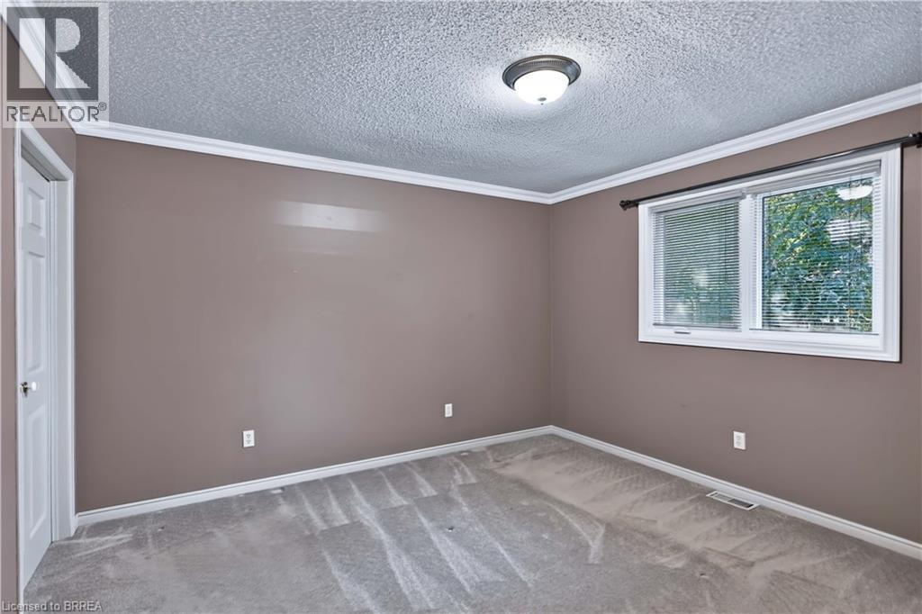 7 Charlton Drive Property Photo 16