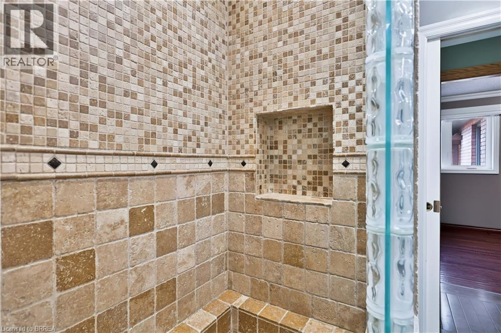 7 Charlton Drive Property Photo 20
