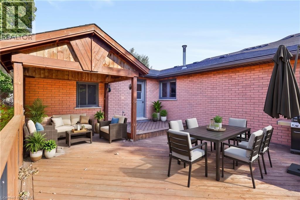 7 Charlton Drive Property Photo 32