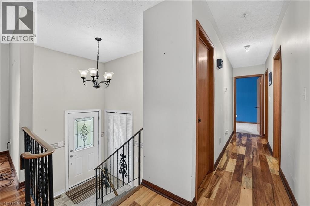 5 Brooks Circle Property Photo 18