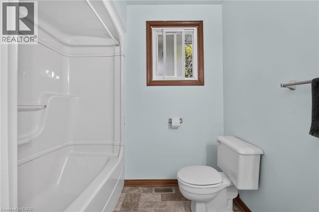 5 Brooks Circle Property Photo 20