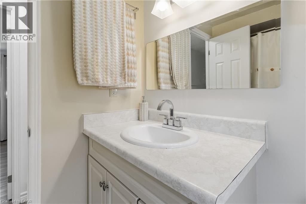 24 Jasper Street Property Photo 29