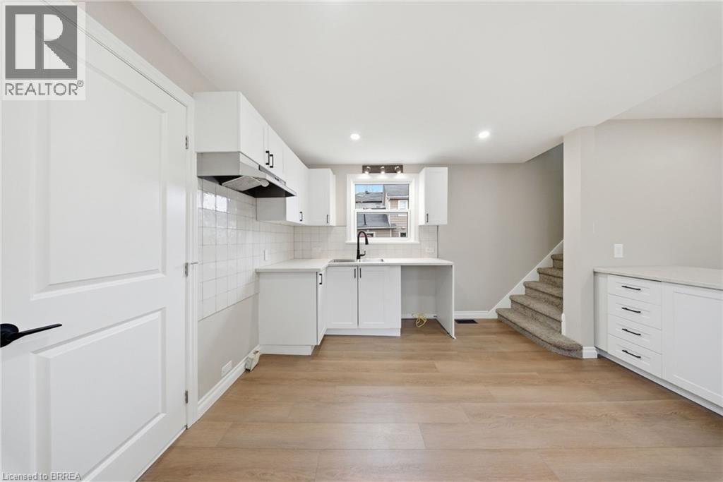 17 Able Avenue Property Photo 8