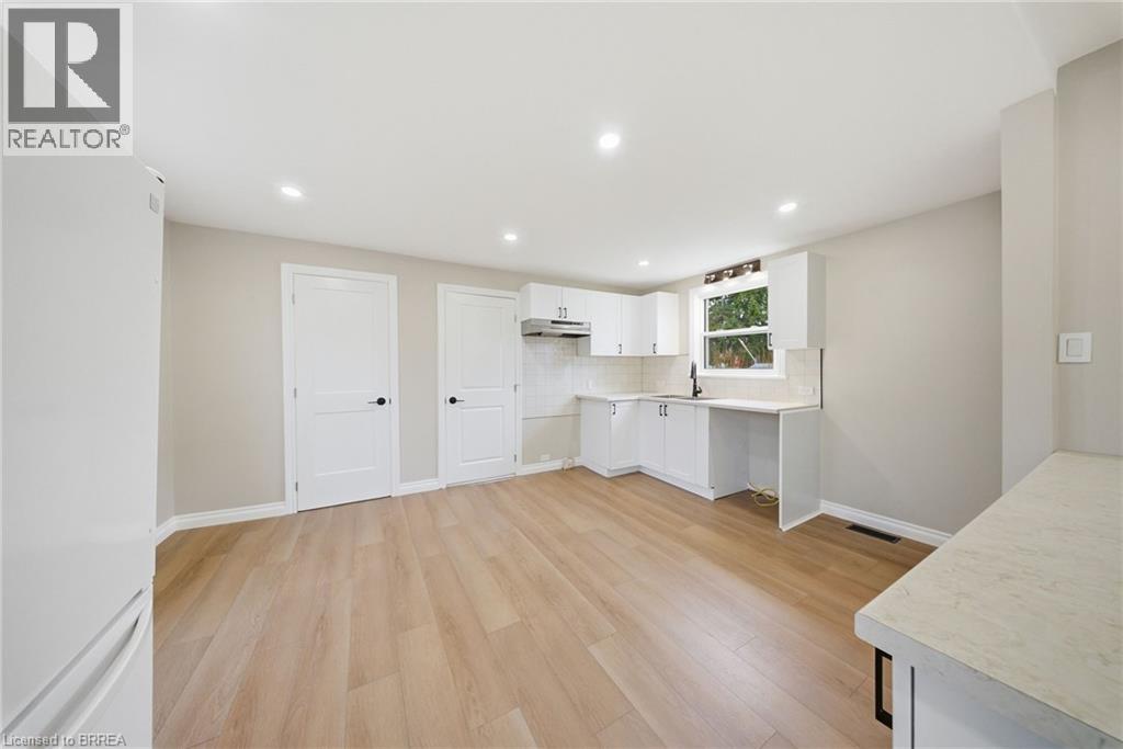 17 Able Avenue Property Photo 10
