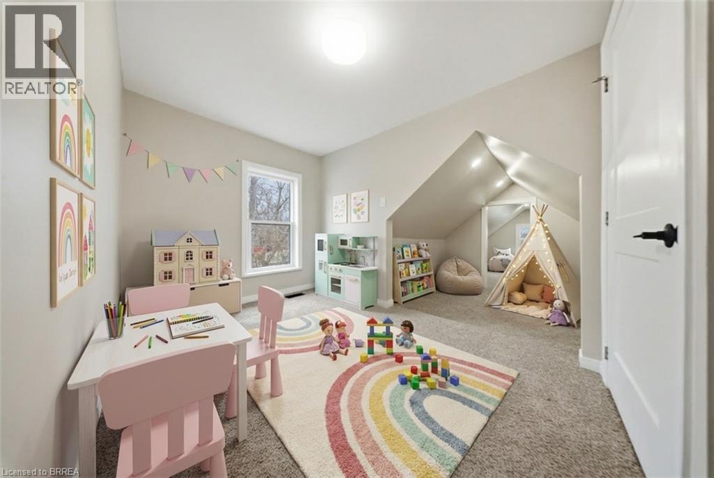 17 Able Avenue Property Photo 15