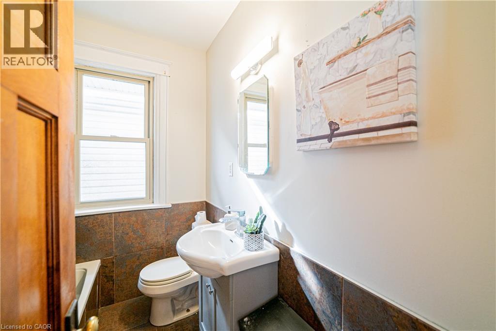52 Proctor Boulevard Unit# Main Property Photo 27