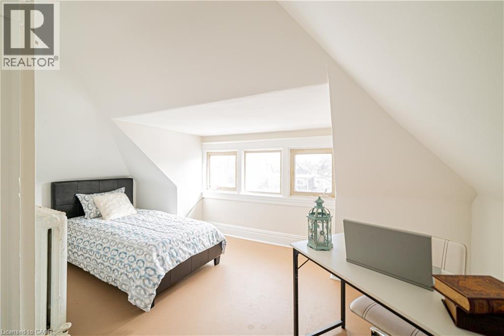 52 Proctor Boulevard Unit# Main Property Photo 32