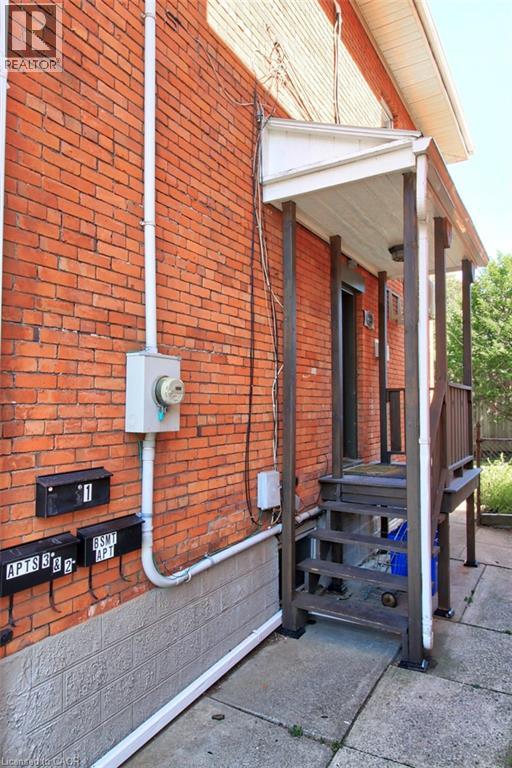 11 Eastbourne Avenue Unit# 1 Property Photo 18
