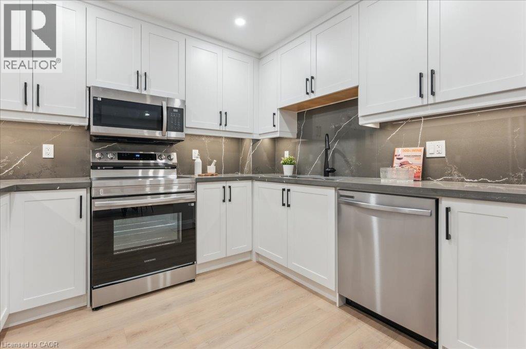 25 Valleyview Road Unit# 17 Property Photo 10