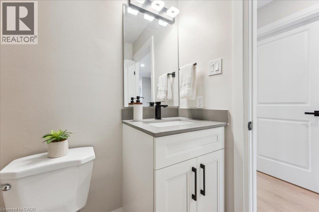 25 Valleyview Road Unit# 17 Property Photo 13