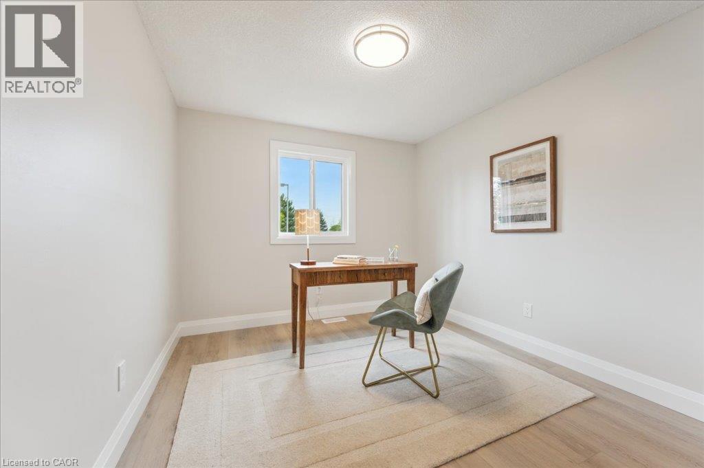 25 Valleyview Road Unit# 17 Property Photo 14
