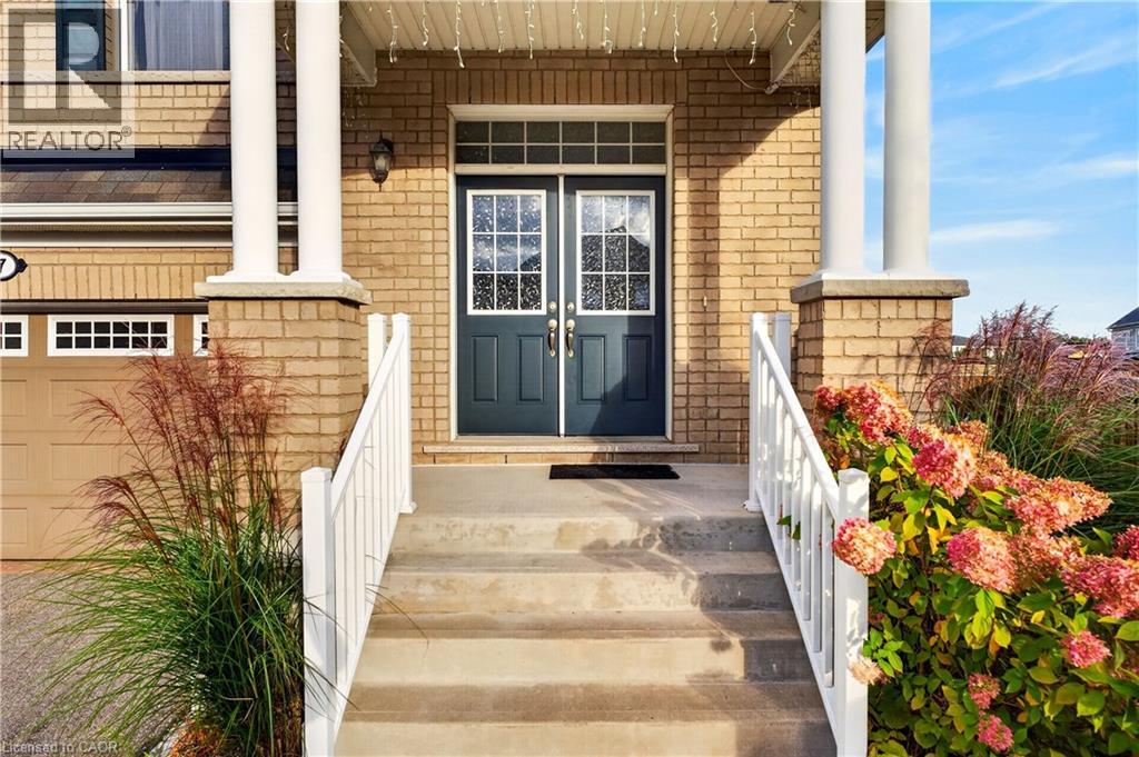 7 Pickett Place Property Photo 3