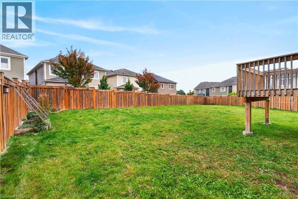 7 Pickett Place Property Photo 46