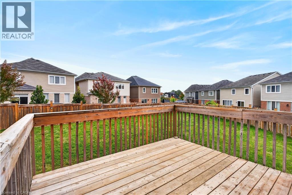 7 Pickett Place Property Photo 49