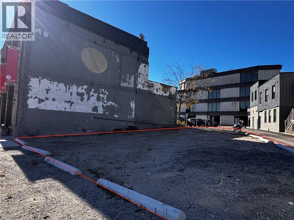 20-28 Erie Street Property Photo 2