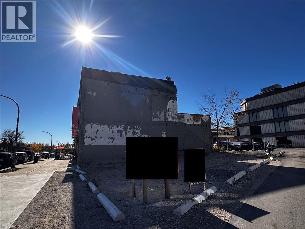 20-28 Erie Street Property Photo 3