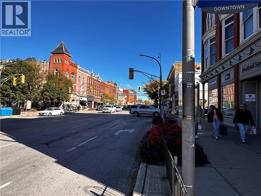 20-28 Erie Street Property Photo 11