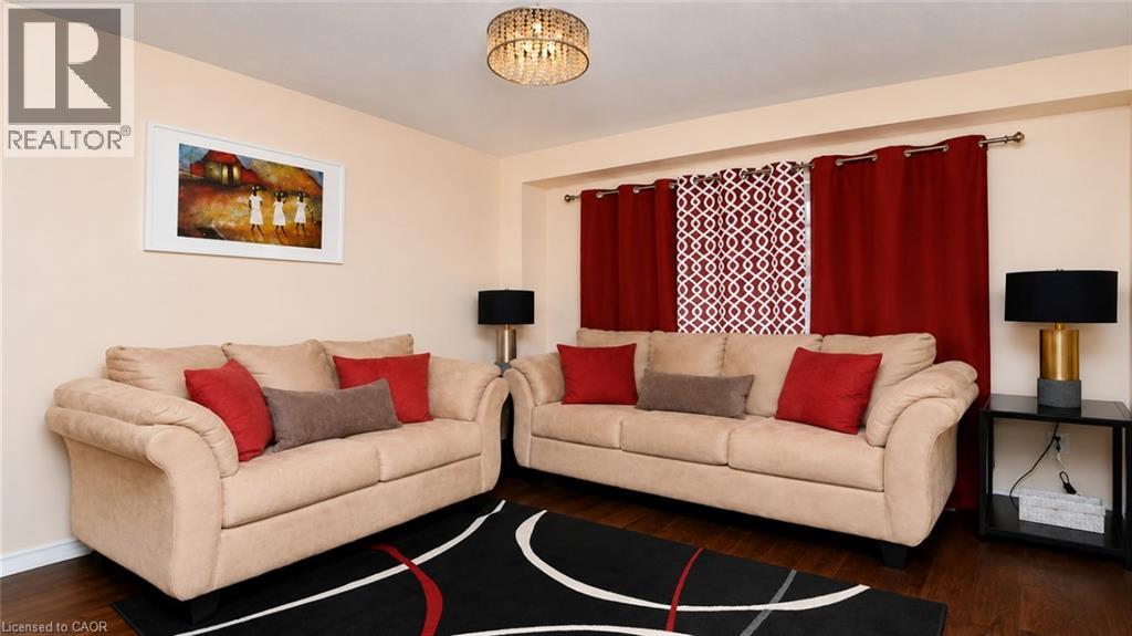 78 Glenvista Drive Unit# Upper Property Photo 7