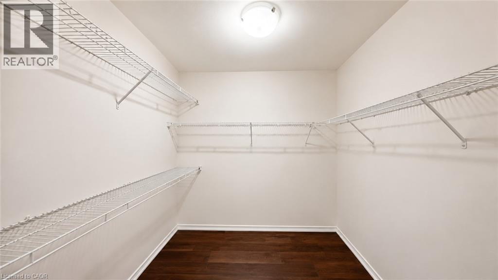 78 Glenvista Drive Unit# Upper Property Photo 14