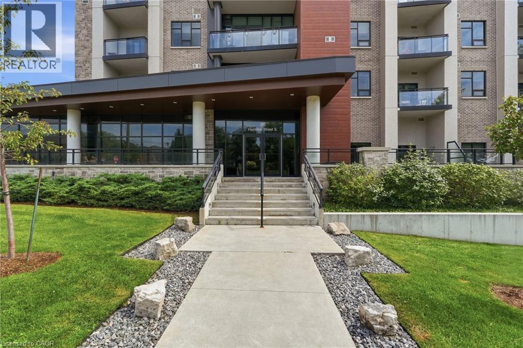30 Hamilton Street S Unit# 101 Property Photo 2
