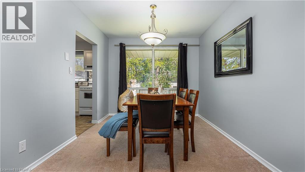 10 Aaron Place Property Photo 5