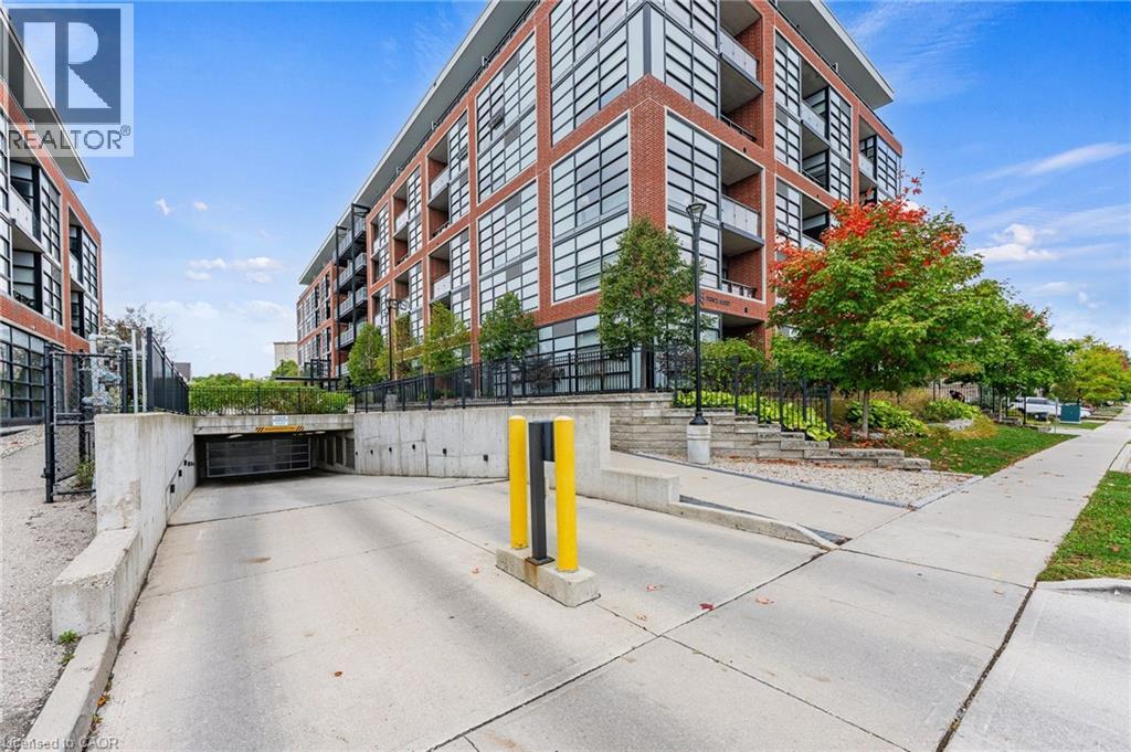 15 Prince Albert Boulevard Unit# 503 Property Photo 2