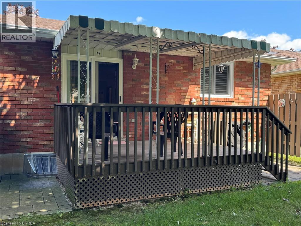 60 Whitlaw Way Unit# 16 Property Photo 3