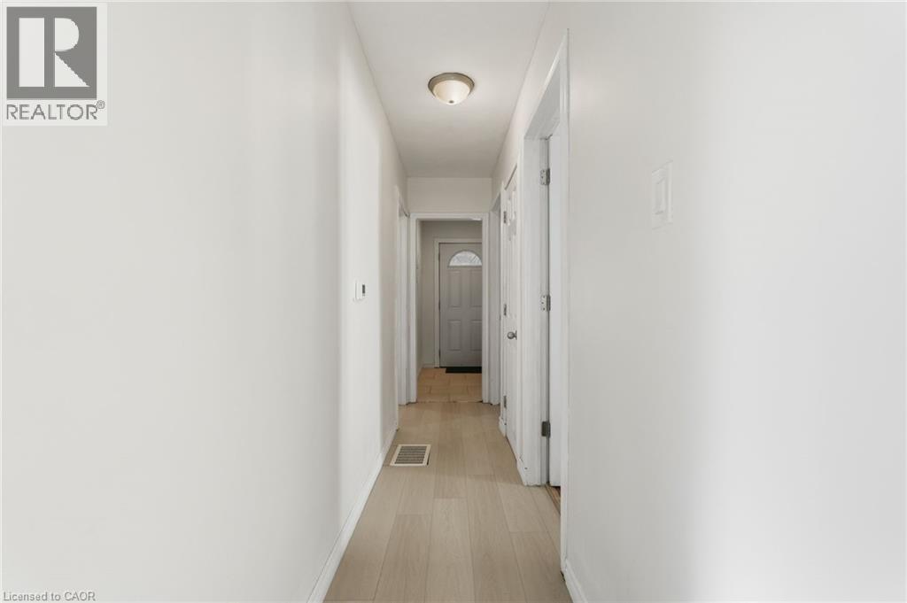 352 East 28th Street Property Photo 21