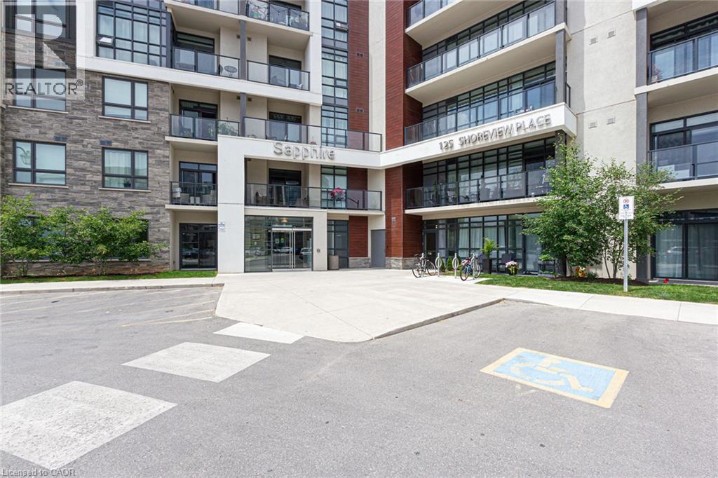 125 SHOREVIEW Place Unit# 203 Property Photo 1