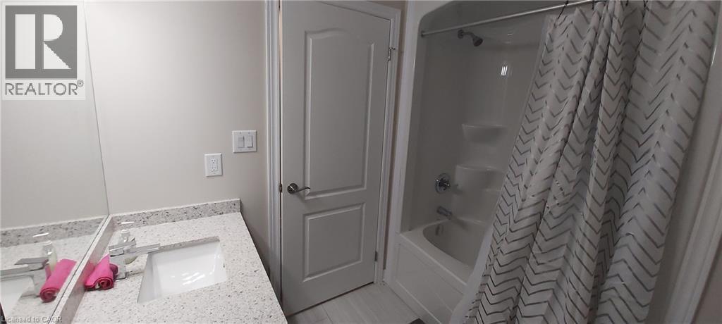 71 Laurent Avenue Property Photo 36