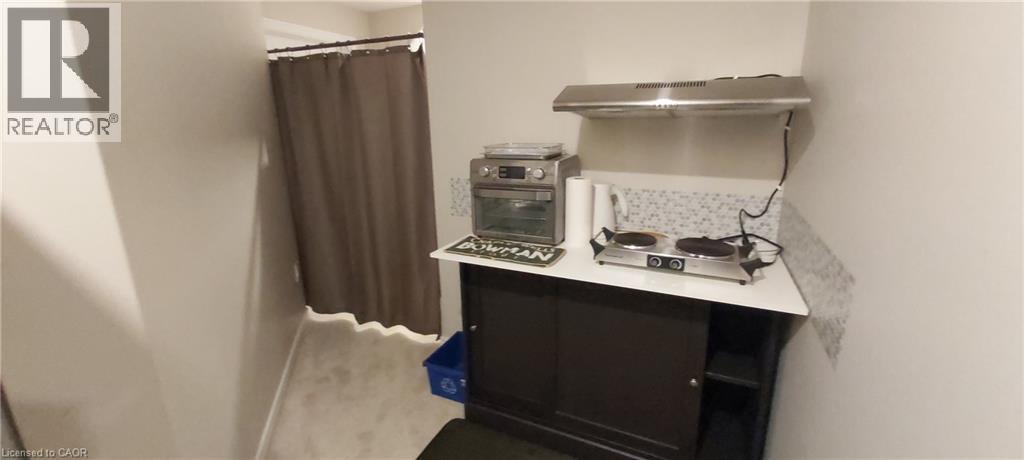 71 Laurent Avenue Property Photo 38