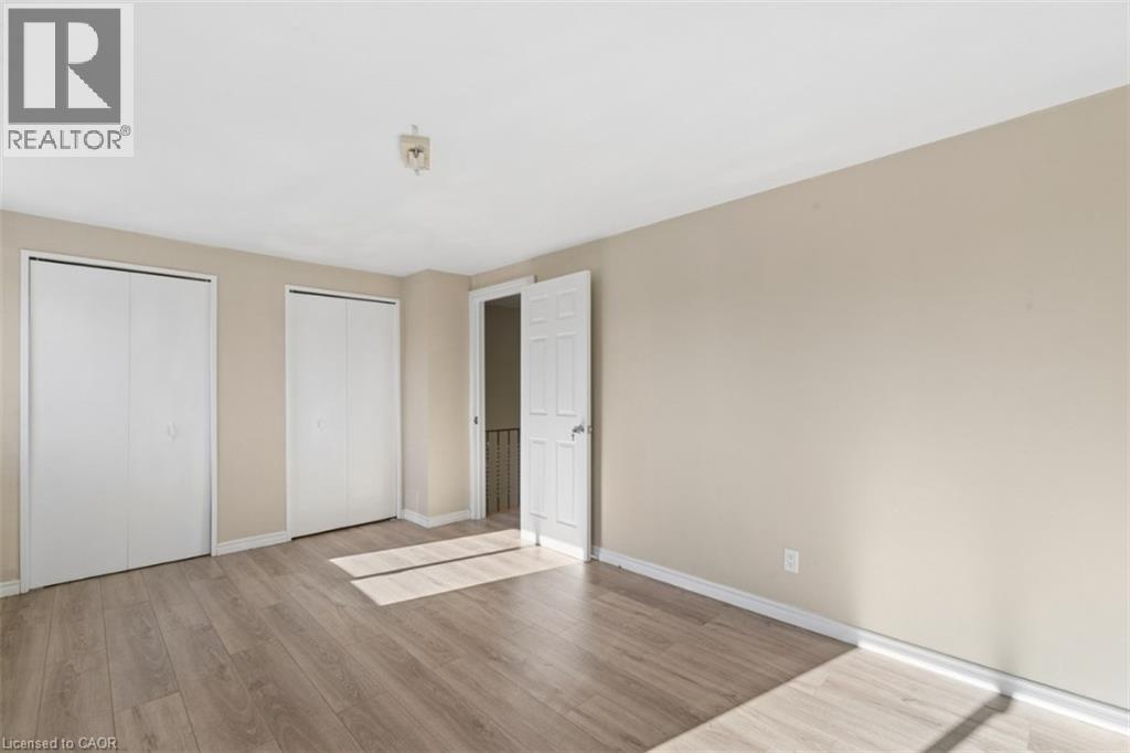 8 Forest Glen Crescent Property Photo 15