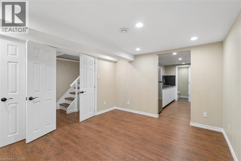 8 Forest Glen Crescent Property Photo 19