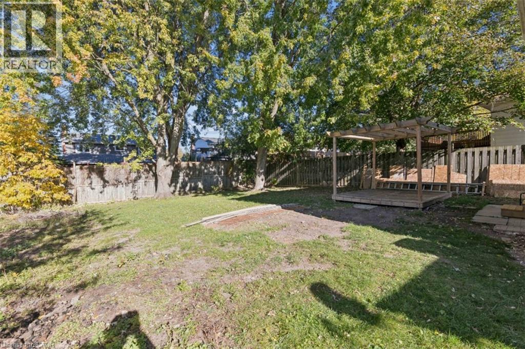 8 Forest Glen Crescent Property Photo 24