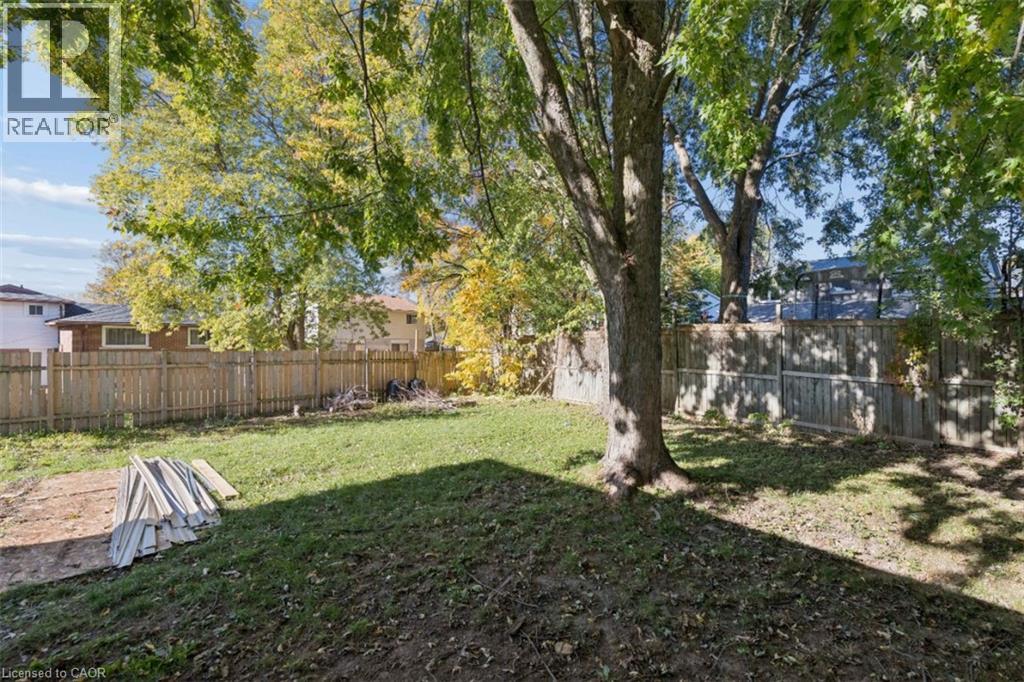 8 Forest Glen Crescent Property Photo 27