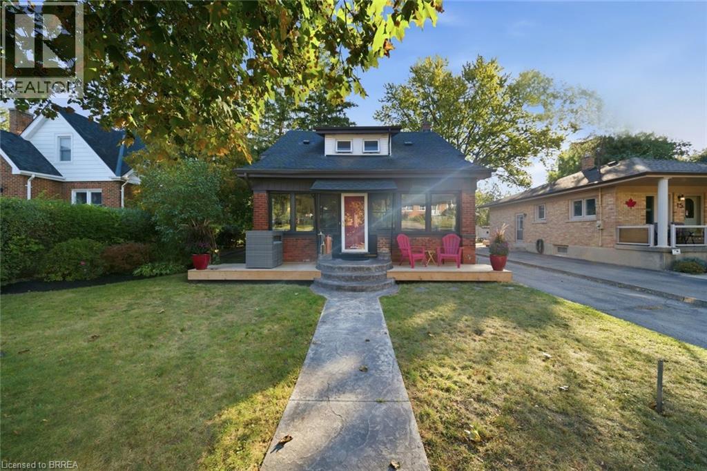 13 Forest Road Property Photo 2