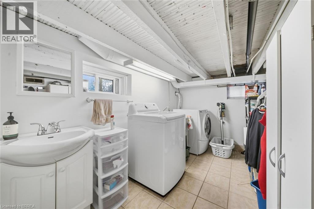 13 Forest Road Property Photo 20