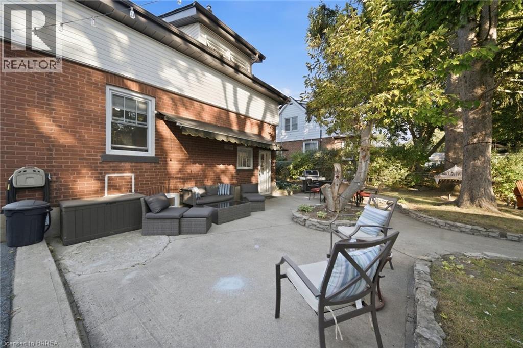 13 Forest Road Property Photo 33
