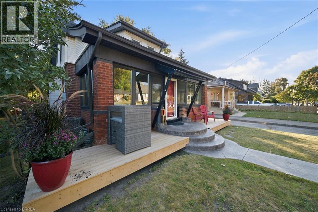 13 Forest Road Property Photo 45