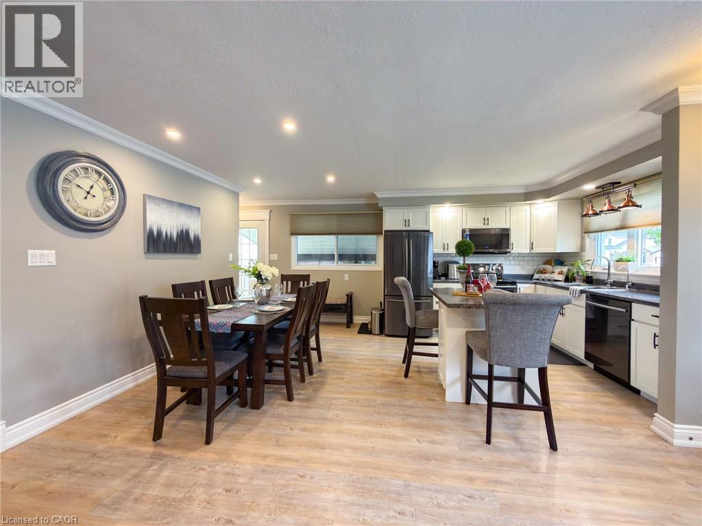 8 Rutherford Street Property Photo 10