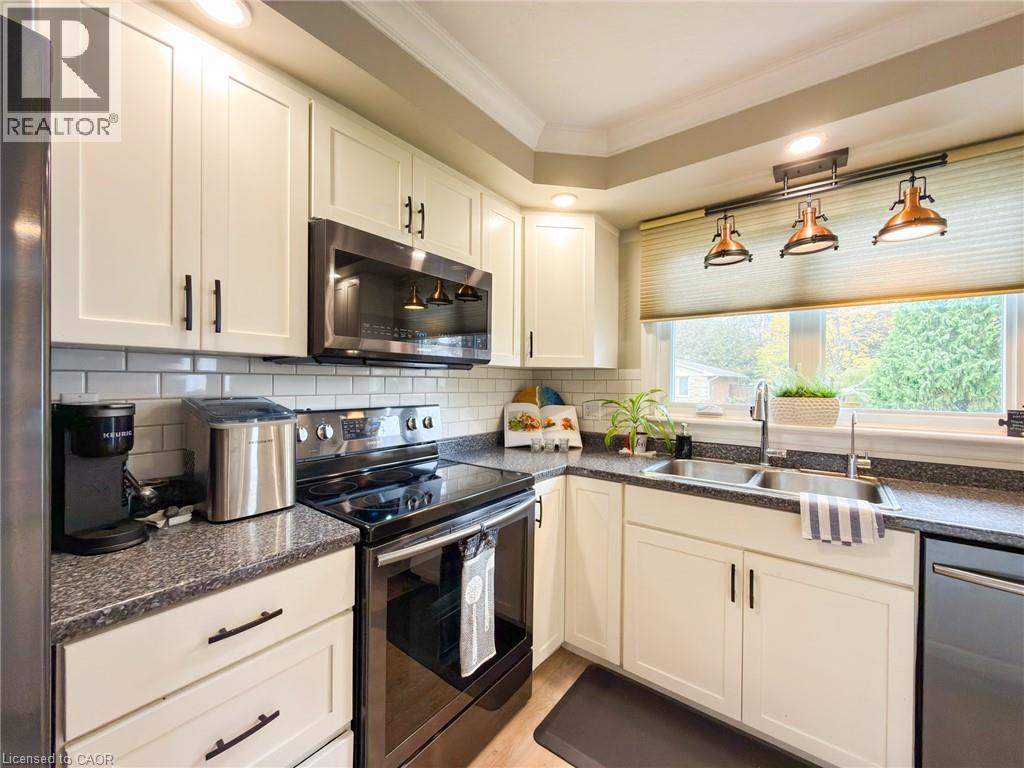 8 Rutherford Street Property Photo 14