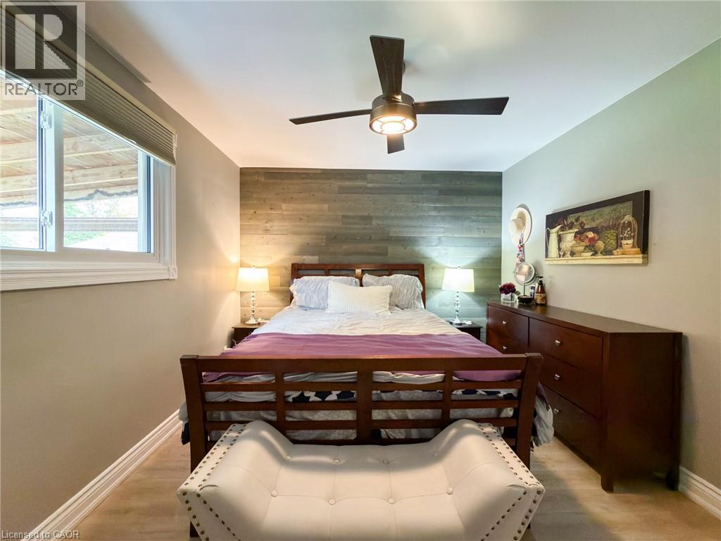 8 Rutherford Street Property Photo 27