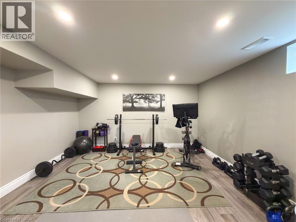 8 Rutherford Street Property Photo 32