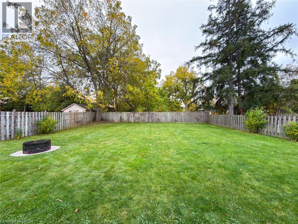 8 Rutherford Street Property Photo 41