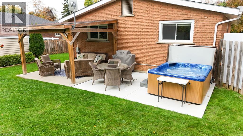 8 Rutherford Street Property Photo 46