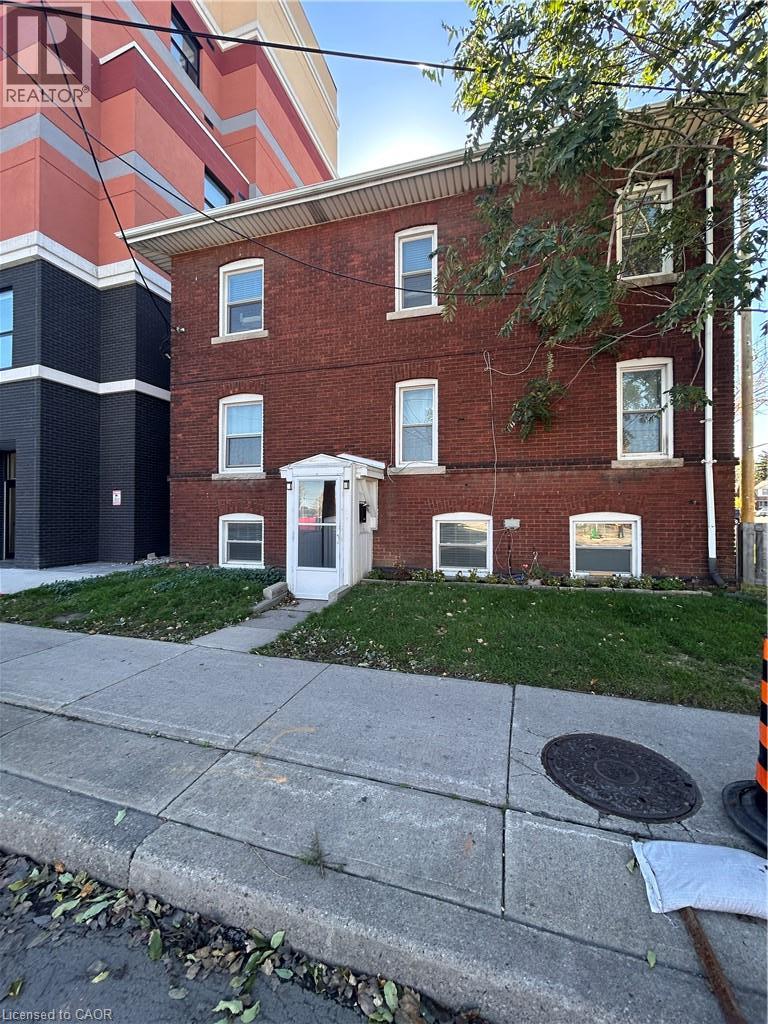 3 Balmoral Avenue S Unit# 1a Property Photo 1