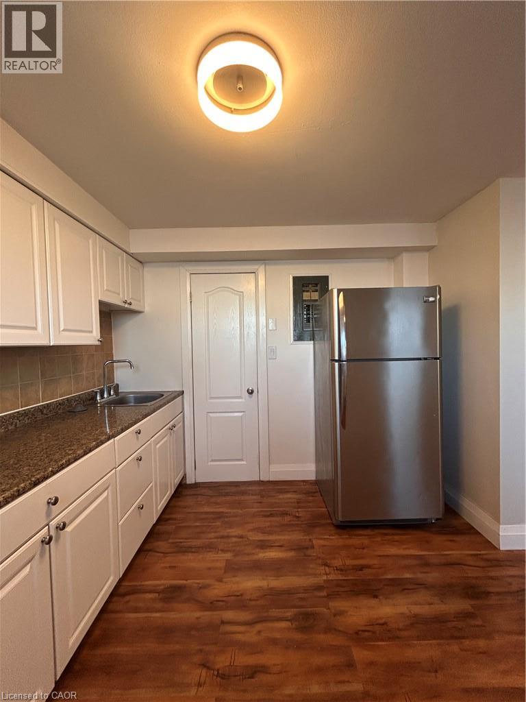 3 Balmoral Avenue S Unit# 1a Property Photo 6