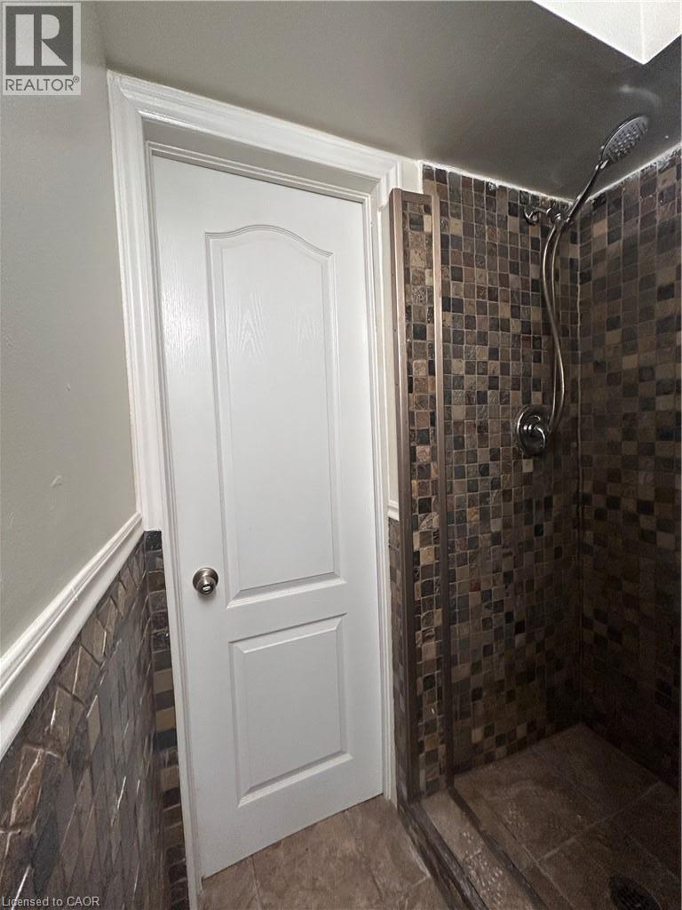 3 Balmoral Avenue S Unit# 1a Property Photo 12