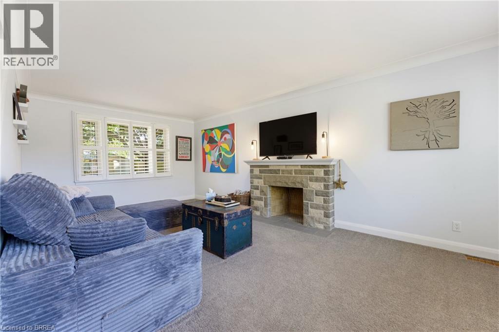 38 Admiral Road Property Photo 4